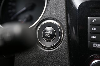 SUV Nissan Qashqai 13 av 17