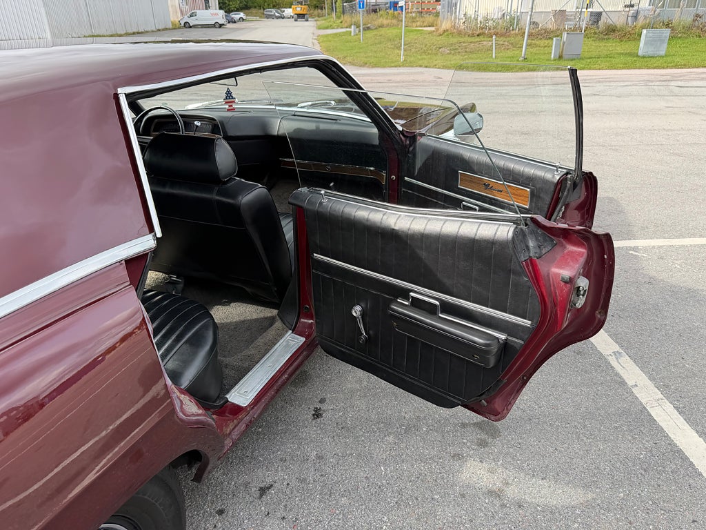Ford Galaxie 500 4-dörrars Hardtop 5.0 V8 0kr insats 1705kr/mån