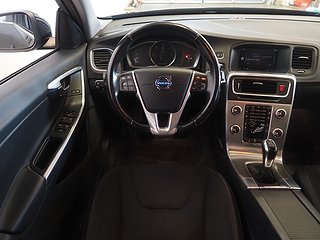Kombi Volvo V60 14 av 23