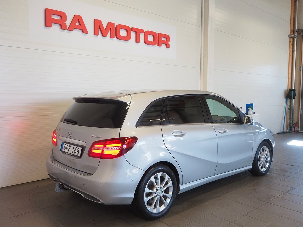 Mercedes-Benz B 200 CDI 136hk 4MATIC 7G-DCT | Drag | Navi | 2015