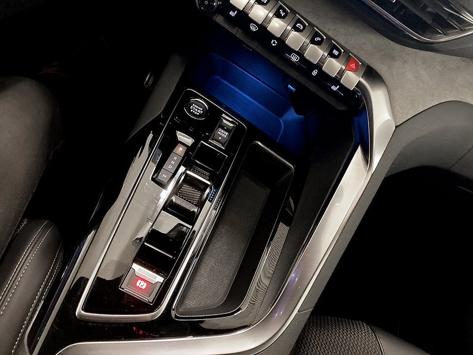 Bild på Peugeot 5008 GT Black Pack 1.2 PT 130hk Aut - 7-SITS, B-KAMERA