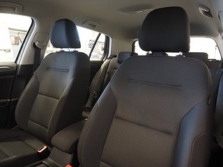 Halvkombi Volkswagen Golf 16 av 18