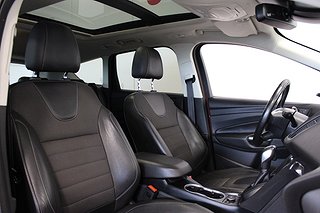 SUV Ford Kuga 8 av 22