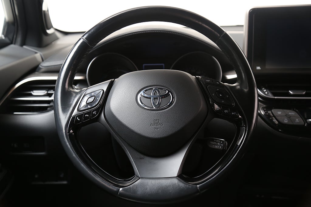 Toyota C-HR 1,8 Hybrid X-Edition Aut Skinn JBL Motorvärmare 2018