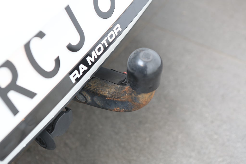 Seat Leon ST 1,2 TSI 110hk ST Style Connect Paket Drag 2016