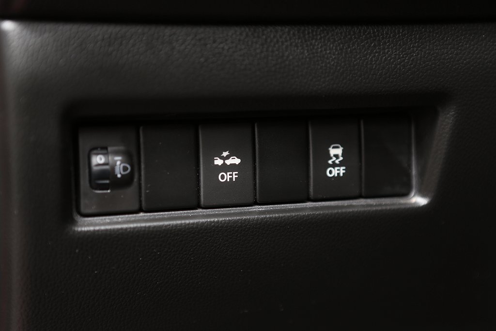 Suzuki Swift 1,2 90hk 5D Adaptiv Farthålllare Backkamera 2018