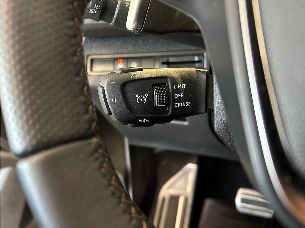 Bild på Peugeot 3008 GT 1.2 PT 130hk Aut - B-KAMERA, P-SENSORER