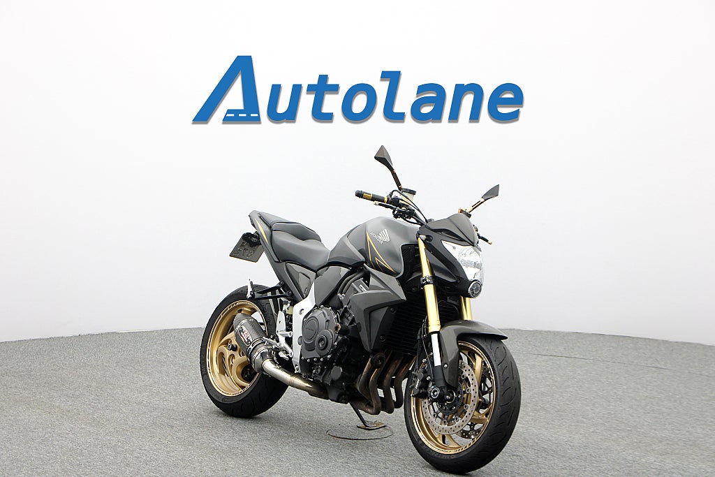 Honda CB1000R* Nyservad* ink ventiler