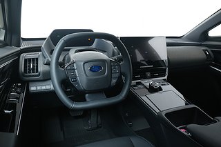 SUV Subaru Solterra 13 av 27