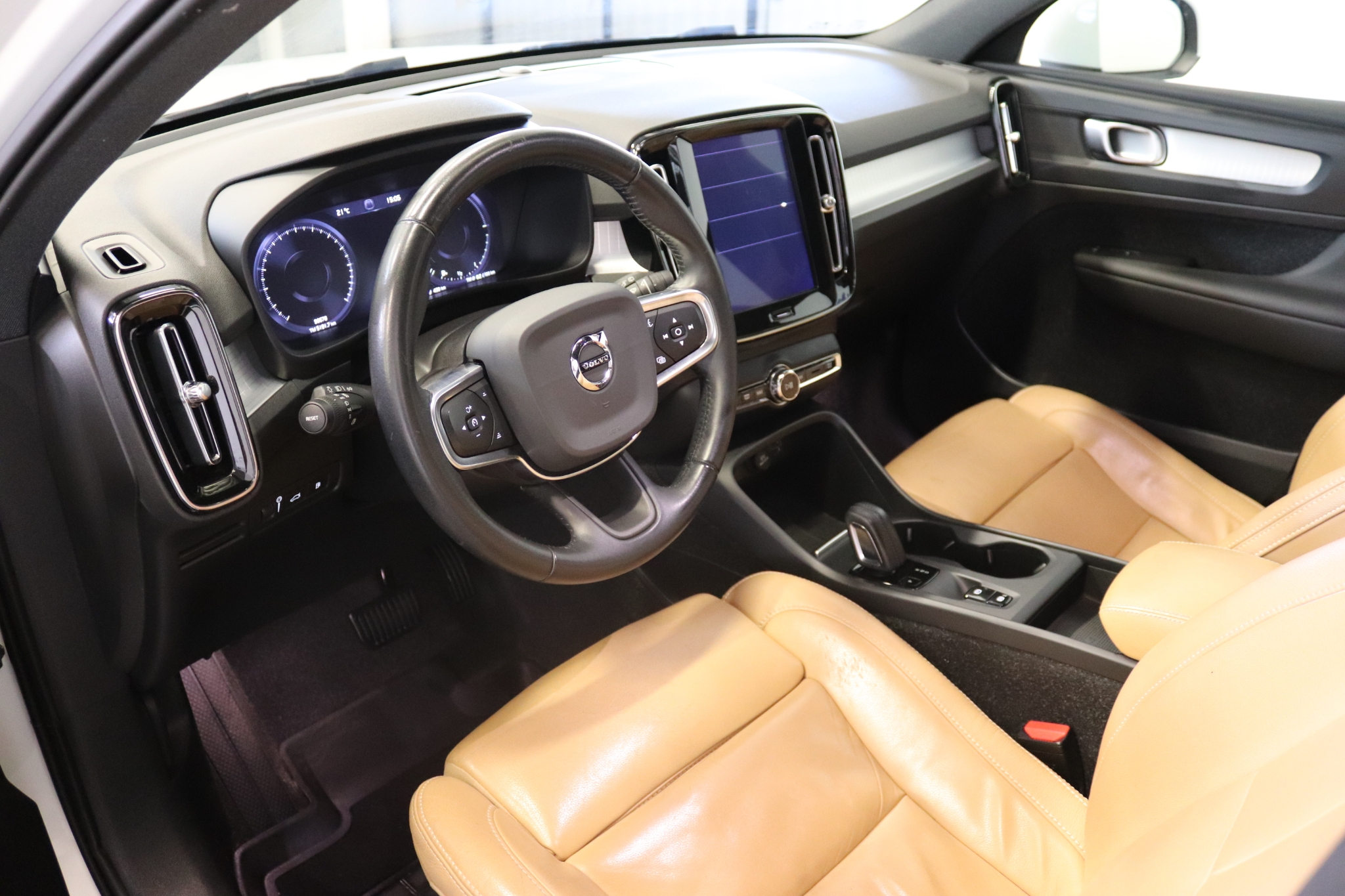 Volvo XC40 2020, bild 7/49