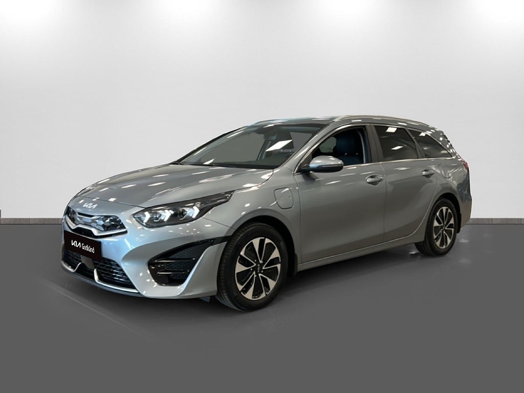 Kia Ceed 1,6 SW Plug-in Hybrid DCT Advance 