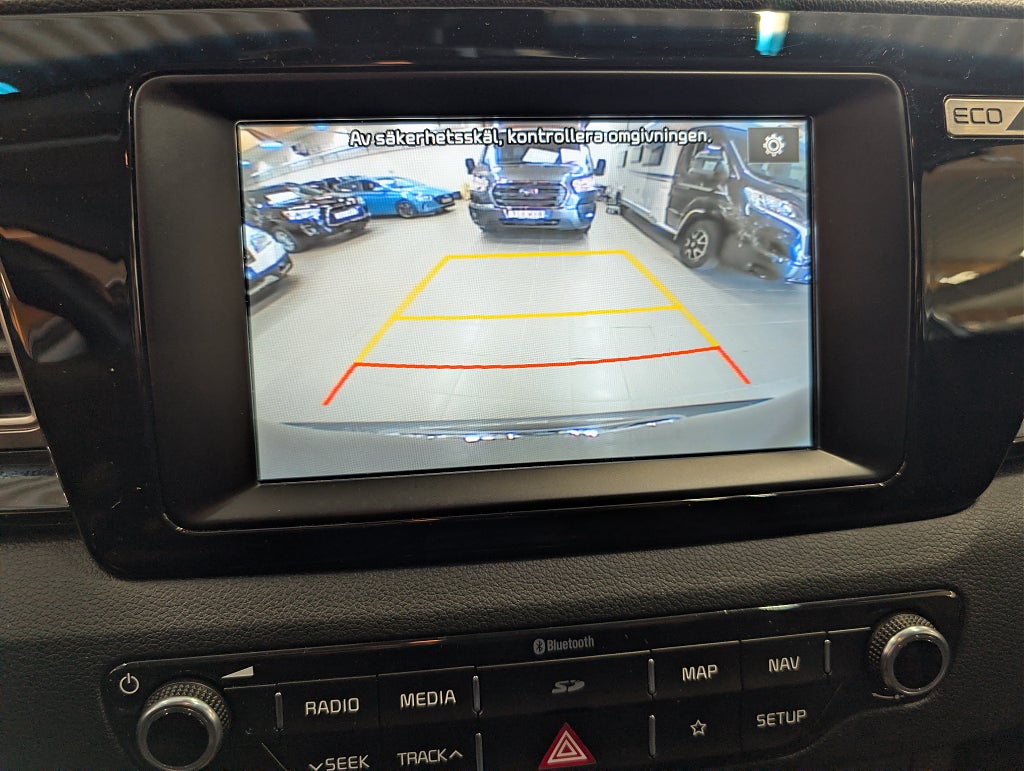 Kia Niro Hybrid DCT Advance Plus M-värm/V-hjul thumbnail
