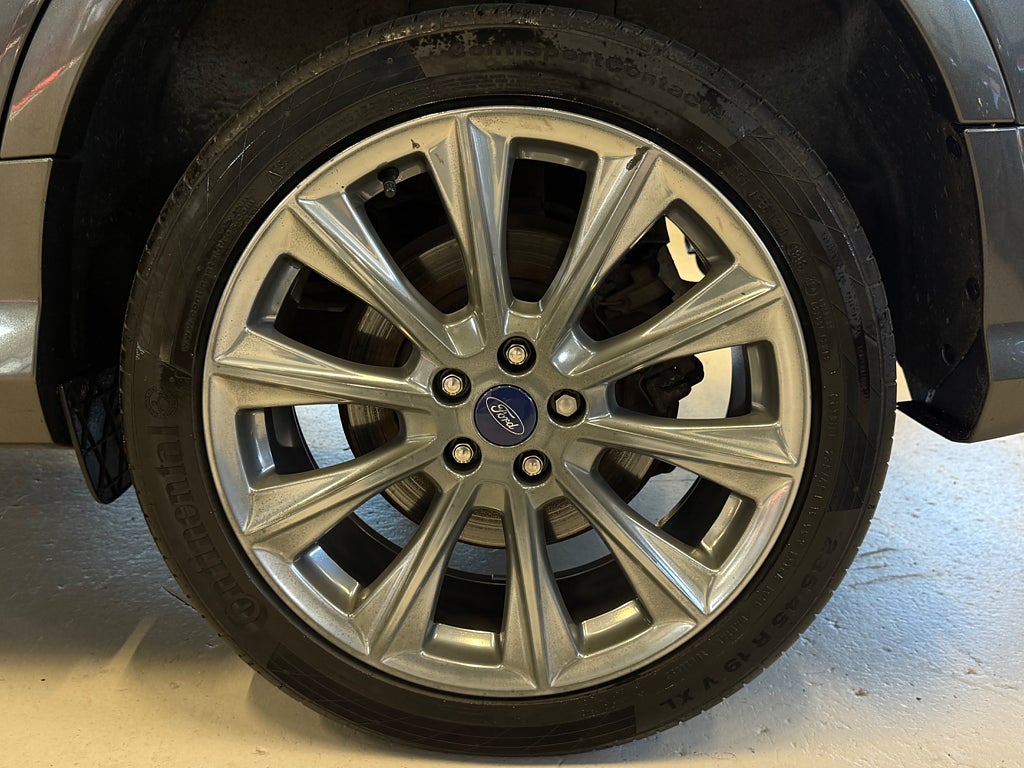 Ford Kuga 2.0 TDCi AWD SelectShift Vignale 2 Brukare - miniatyr 22