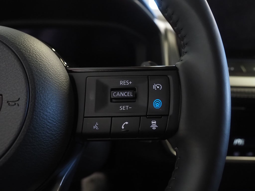 Nissan Qashqai 1.3 DIG-T N-Connecta 360° Navi Pro-Pilot Nybilsgaranti