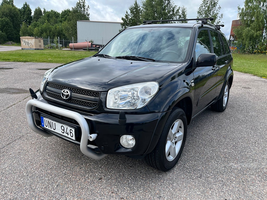 Toyota RAV4 5-dörrar 2.0 VVT-i 4x4 , En ägare, Räntan 3,45%