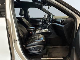 Ford Explorer Plug-In Hybrid SelectShift/VÄLUTRUSTAD/360/S&V-hjul – bild 10