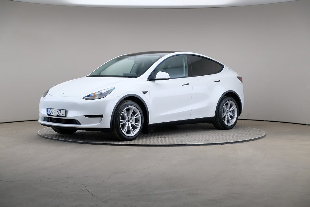 Tesla Model Y Long Range AWD 514hk Pano 4,95%