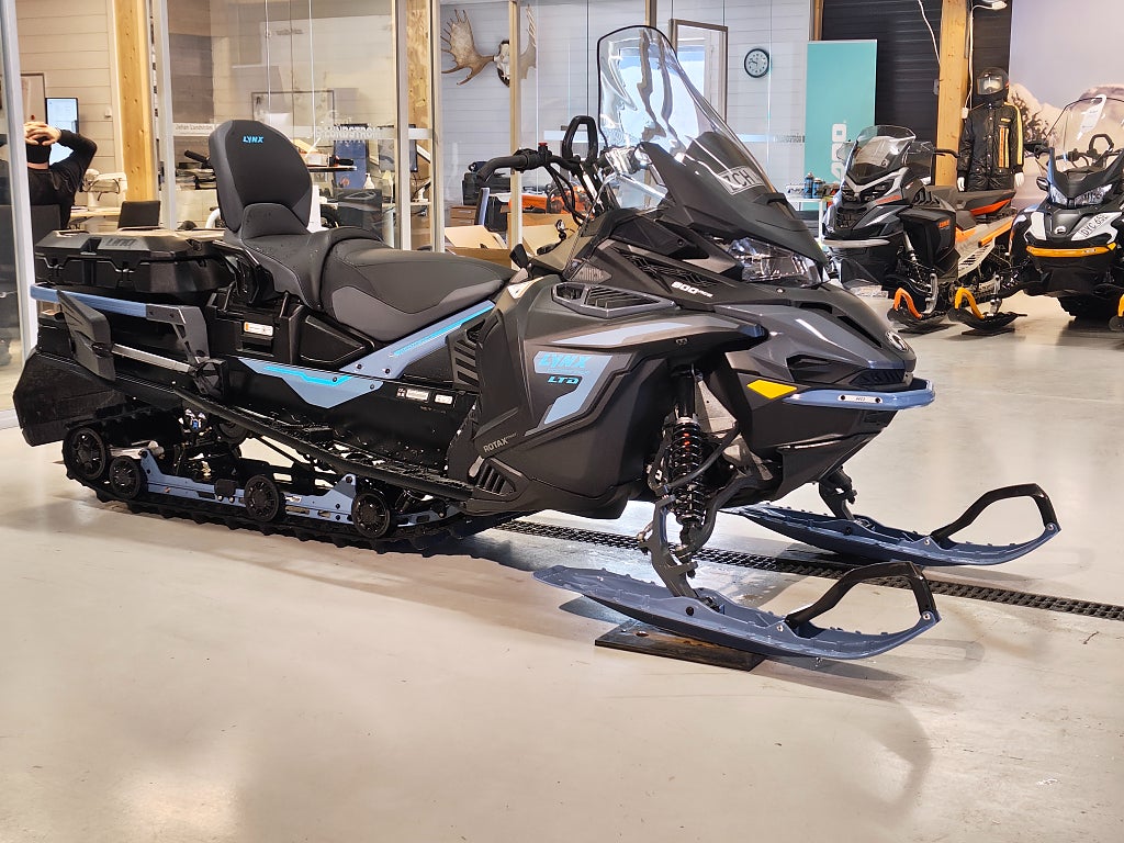 Lynx Commander LTD 900 ACE - 2024 *67 mil* 