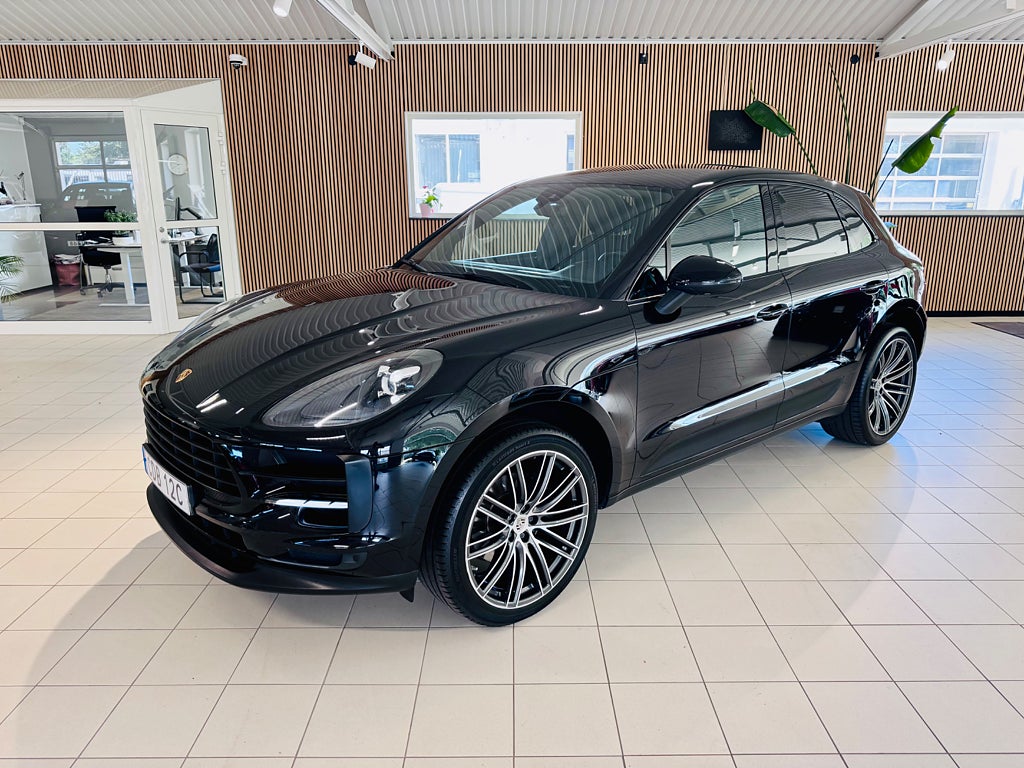 Porsche Macan PDK /21” / BOSE / Drag / Värmare 