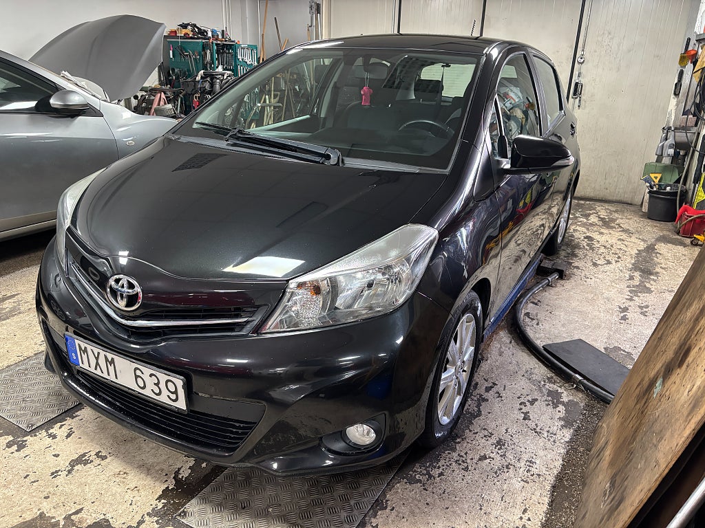 Toyota Yaris 5-dörrar 1.0 VVT-i Active Euro 5