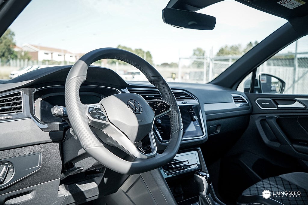 Volkswagen Tiguan 2021 - miniatyr 10