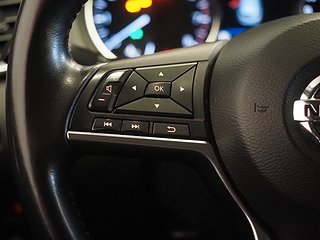 SUV Nissan Qashqai 17 av 19