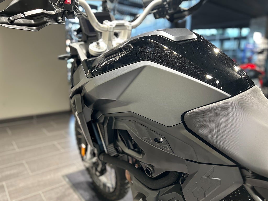 BMW F900GS / Tonad ruta / Quickshifter / Förlängd garanti