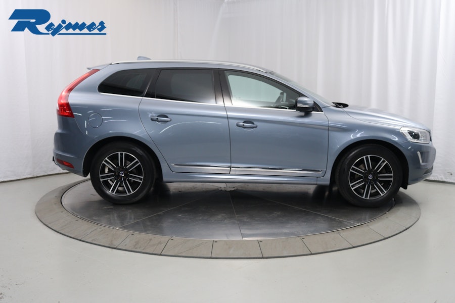 Volvo XC60 2017, bild 3/54
