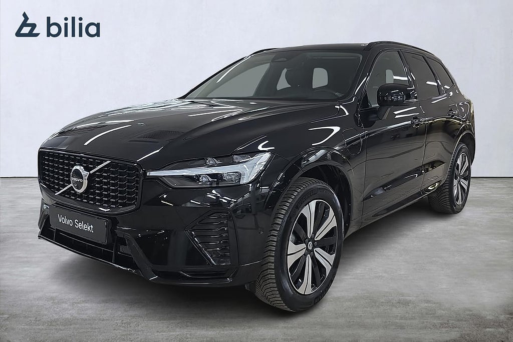 Volvo XC60 Recharge T8 Ultimate Dark / AWD / dragkrok / Värm...