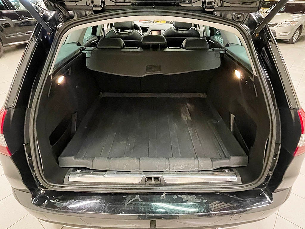Citroën C5 Tourer 2,2 HDi 204Hk Automat