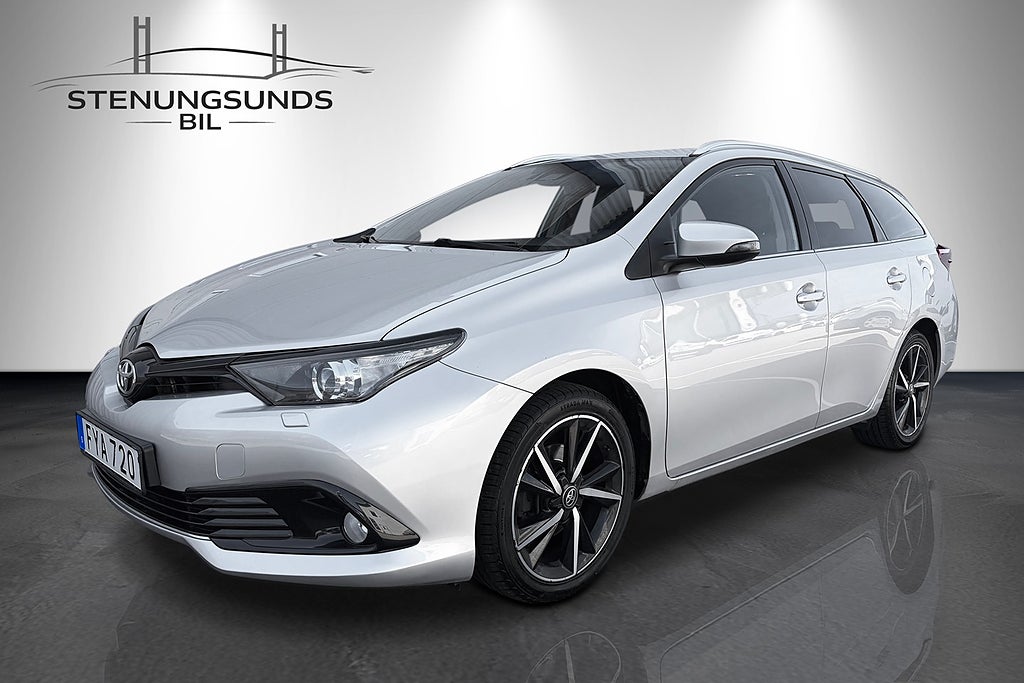 Toyota Auris Touring Sports 1.2 Turbo B-kam | Drag | Toyota garanti