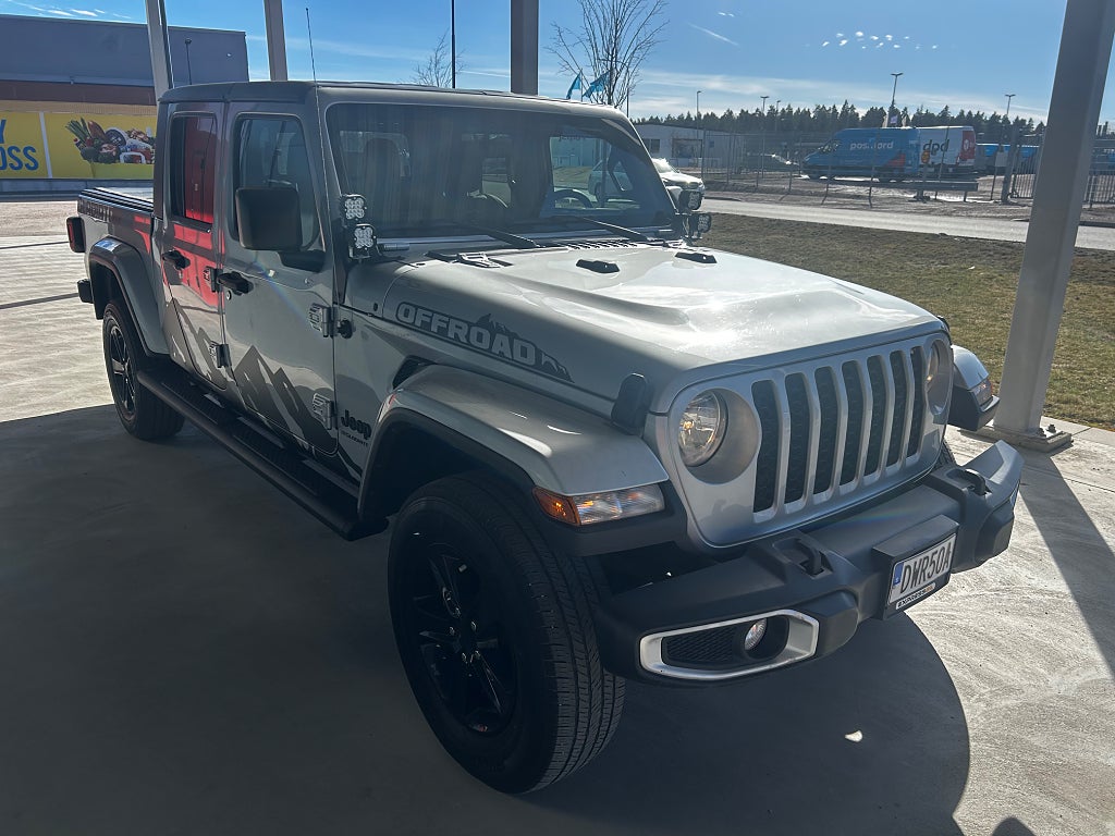 Jeep Gladiator 3.6 V6 4WD / Dubbelhytt / Hardtop / Ny besiktad