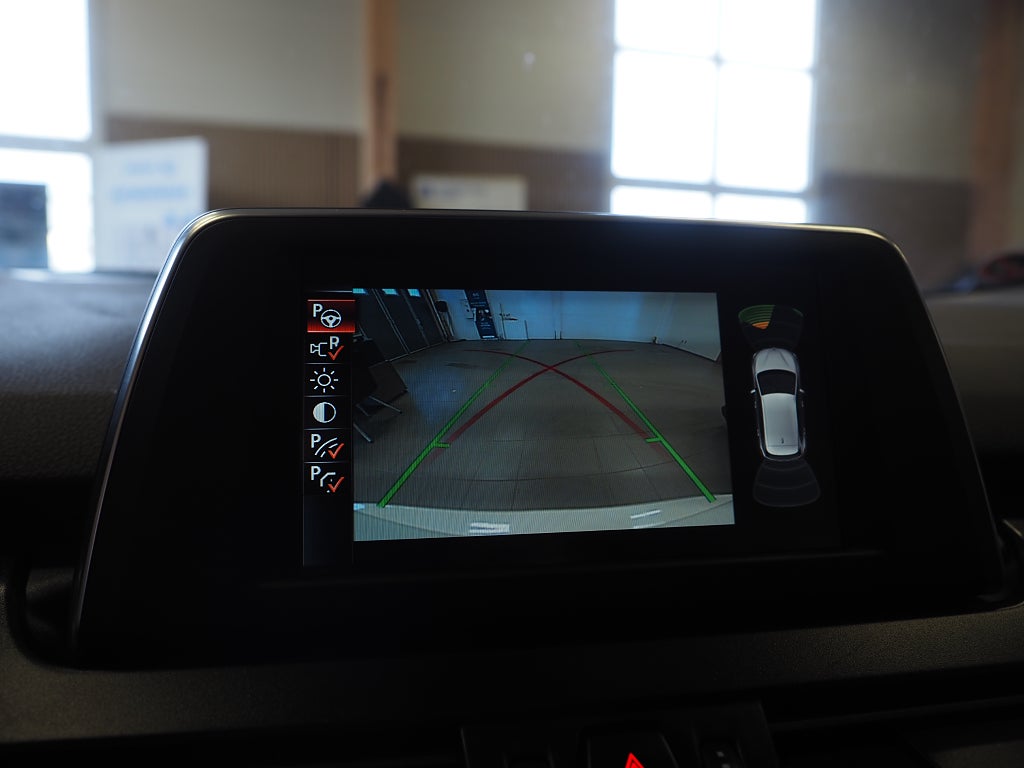 BMW 218 d 150hk Active Tourer  Sport line | Backkamera | Navi |