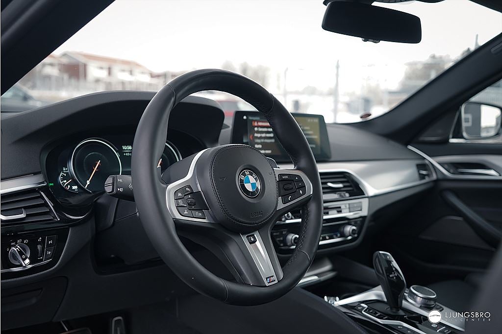 BMW 530 d xDrive M-Sport Innovation 265hk