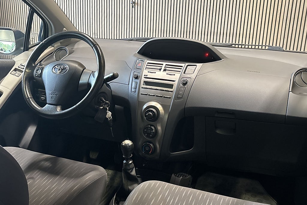 Toyota Yaris 5-dörrar 1.33 Dual VVT-i Euro 4