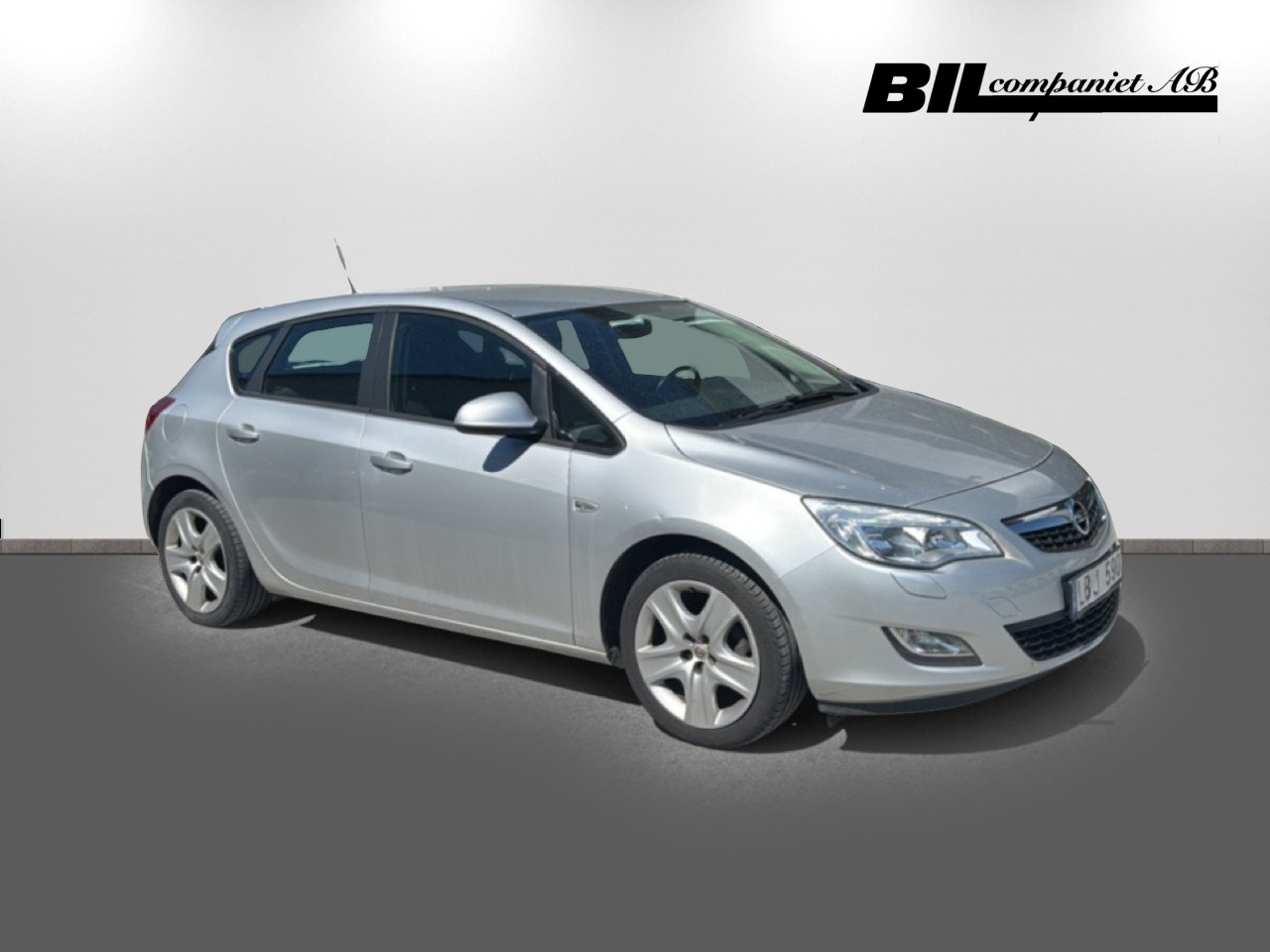 Opel Astra 1.6 Manuell, 115hk 2011, bild 3/42
