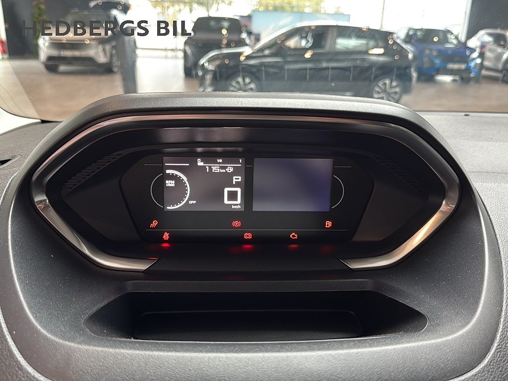 Peugeot Partner Crew Cab 130  5-SITS   thumbnail