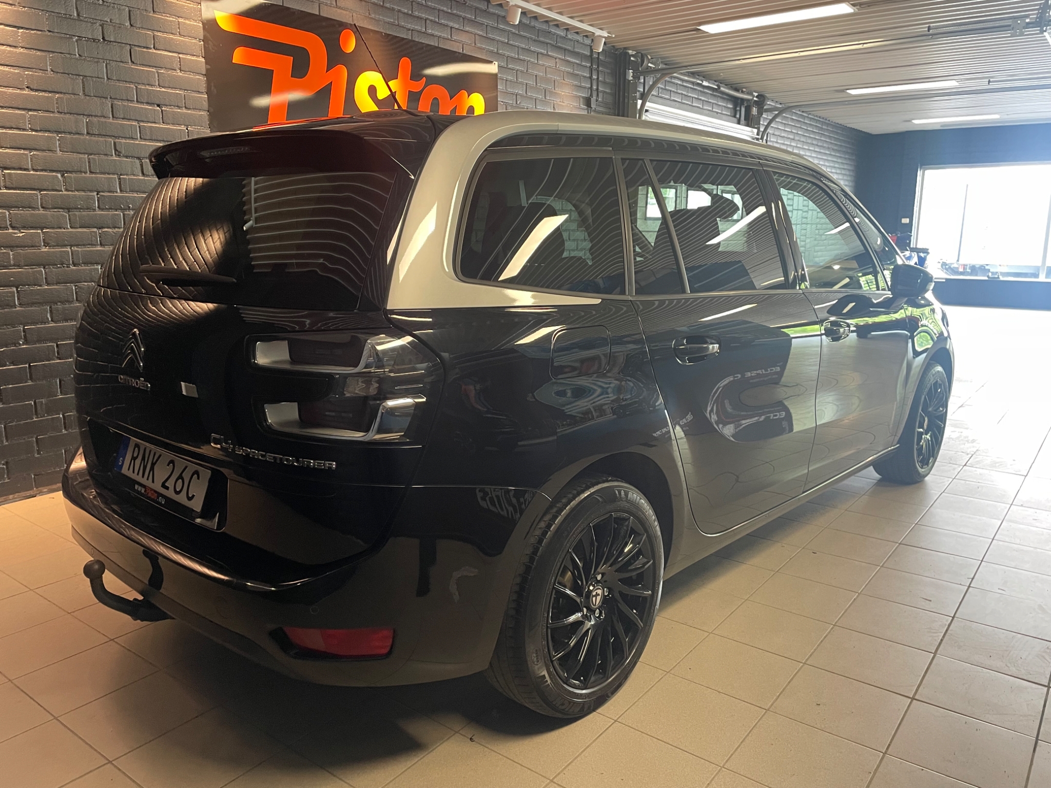 Citroen Grand C4 Picasso 2019, bild 2/38