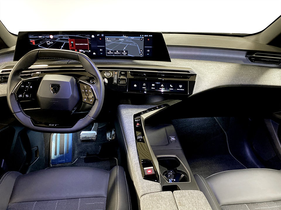 Bild på Peugeot 5008 GT Hybrid 145hk Aut 7-SITS B-KAMERA CARPLAY
