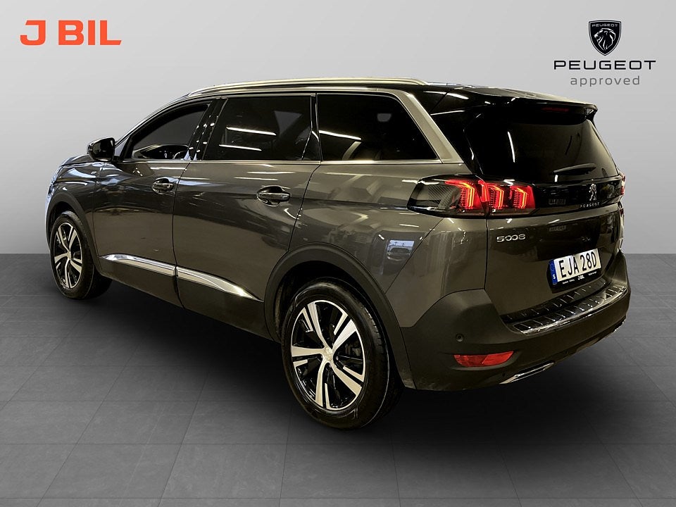 Bild på Peugeot 5008 GT 1.2 PT 130hk Aut - B-KAMERA, CARPLAY
