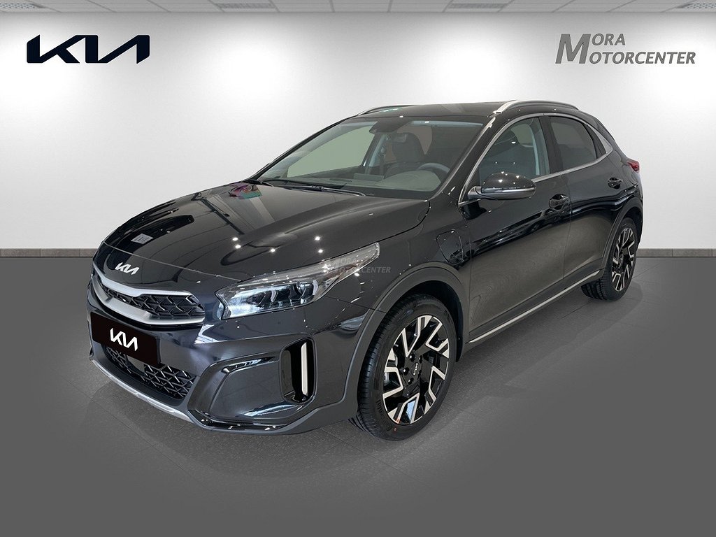 Kia Xceed Plug-in Hybrid DCT Action