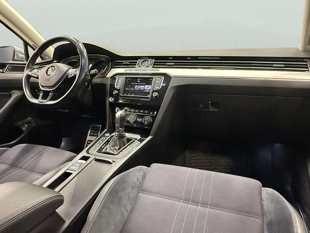 Volkswagen Passat Alltrack 2.0 TSI 4Motion Alltrack DSG 220 HK Full servad - miniatyr 15