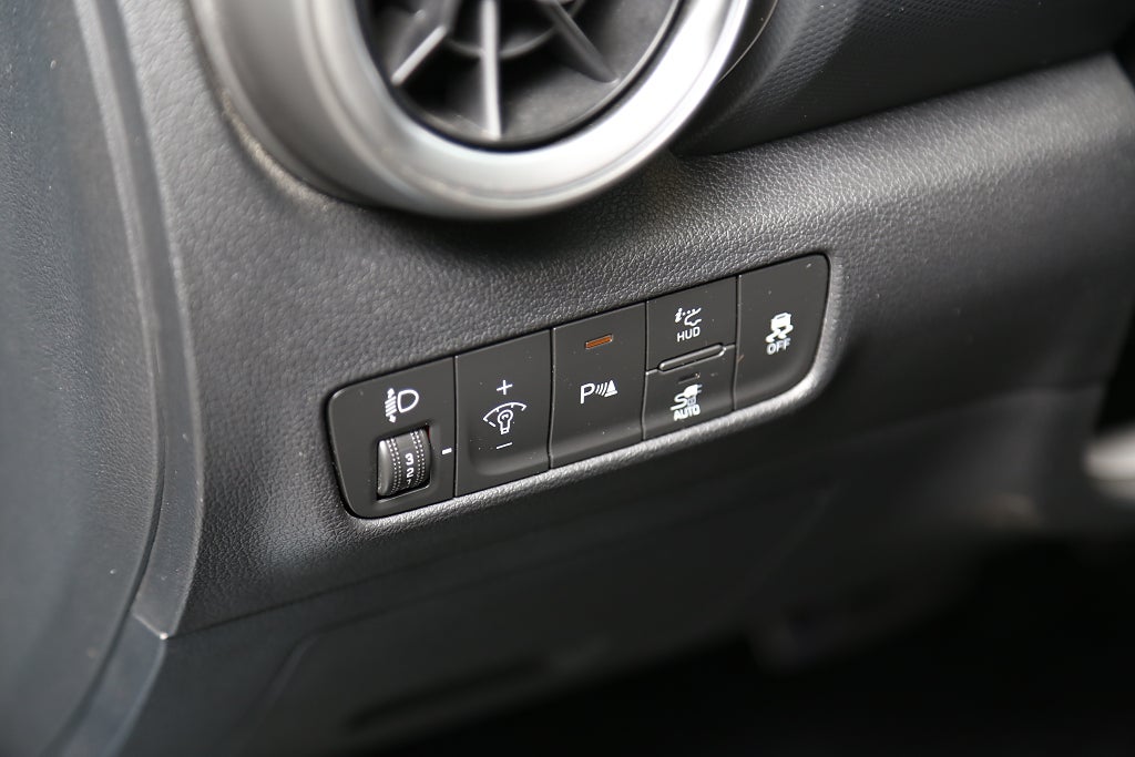 Hyundai Kona 64 kWh Advanced 204hk Skinn KRELL Head-up Nybilsgaranti 2022