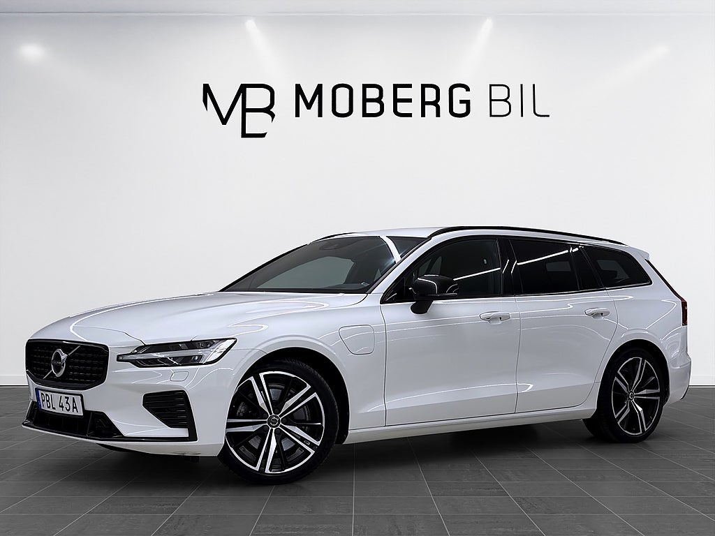 Volvo V60 Recharge T6 AWD 341hk R-Design Navi Drag B-Kamera
