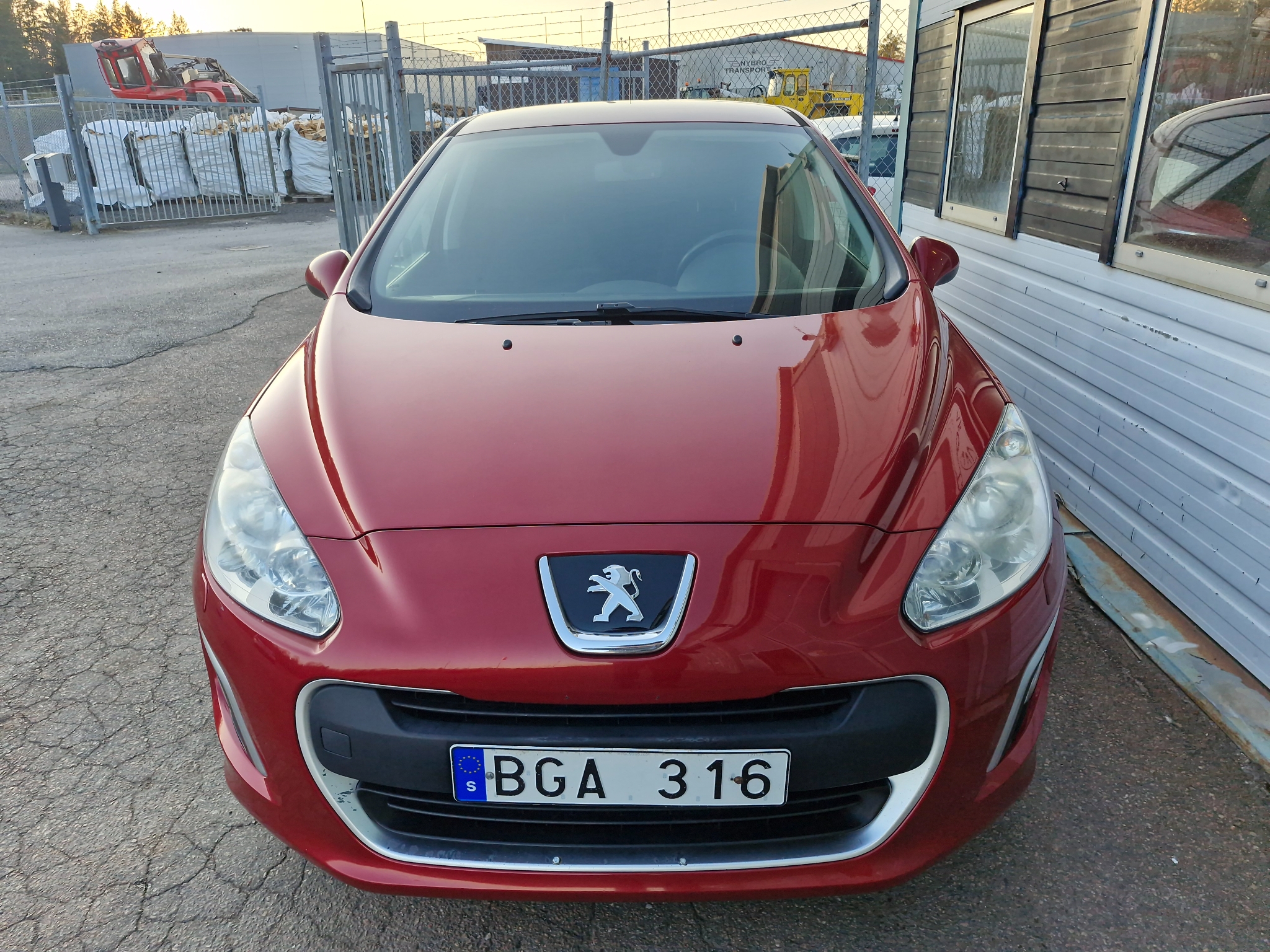Peugeot 308 2012, bild 5/37