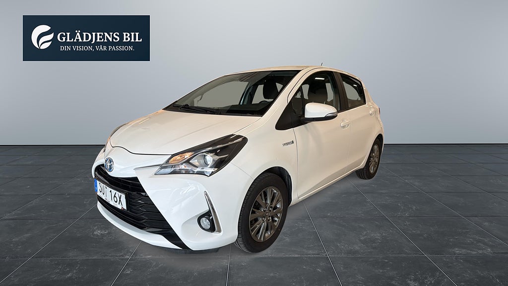 Toyota Yaris Hybrid 101hk Activ Kamera Farthållare Bluetooth Nybesik