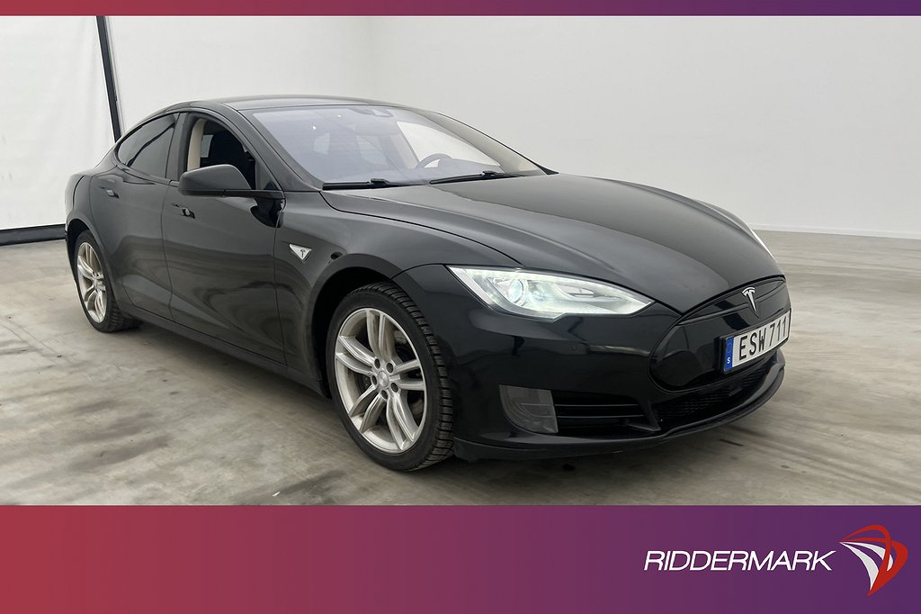 Tesla Model S 85 Svensksåld Backkamera Skinn Spotify