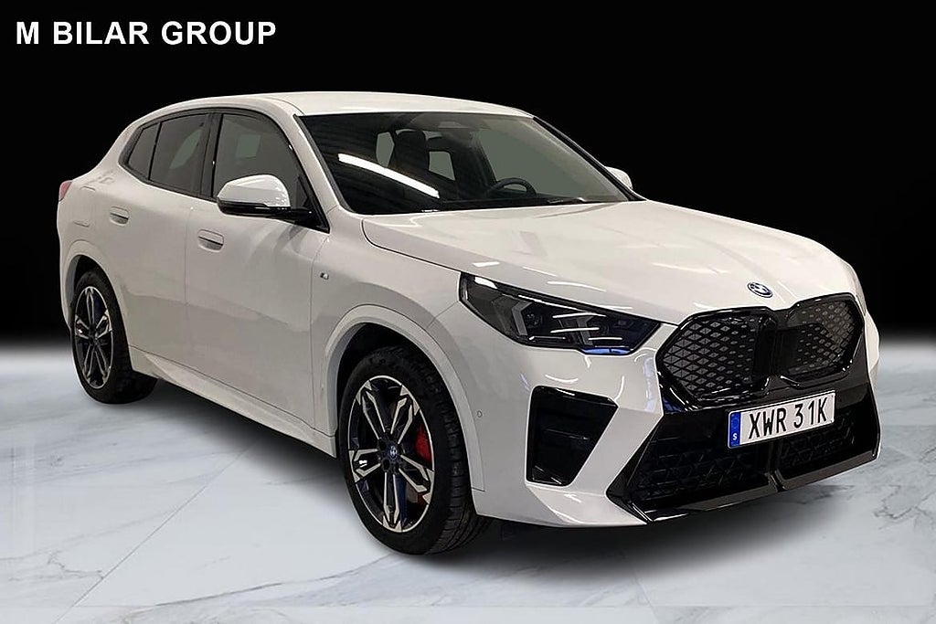 BMW iX2 xDrive30 | M Sport Pro | Dragkrok