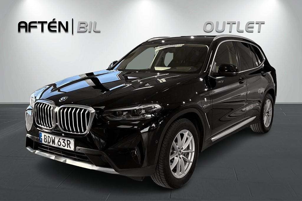 BMW X3 xDrive 30e Plug-in 292hk Drag Värmare HiFi GPS Skinn