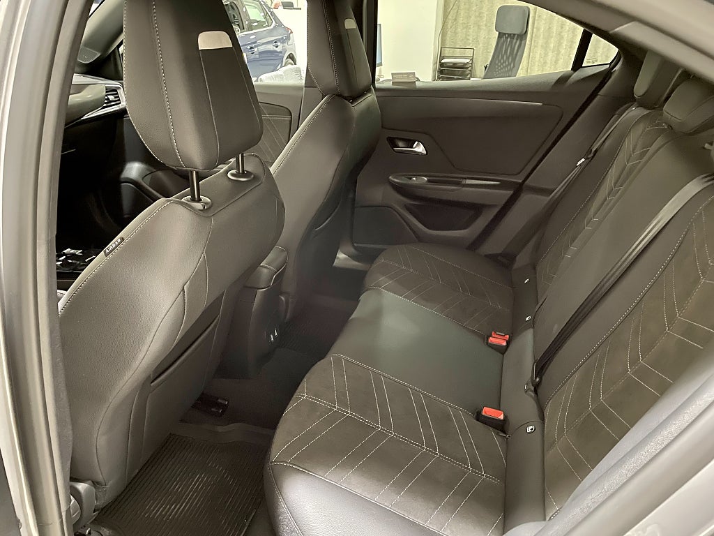 Bild på Opel Mokka UTLIMATE 130 AUT finns för snabb leverans